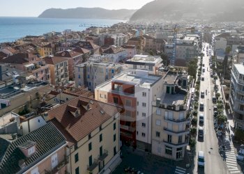 Foto 11 - Bilocale via milite ignoto
 
4, Alassio - foto 11