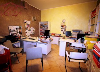 Foto 1 - Ufficio Lucca - foto 1