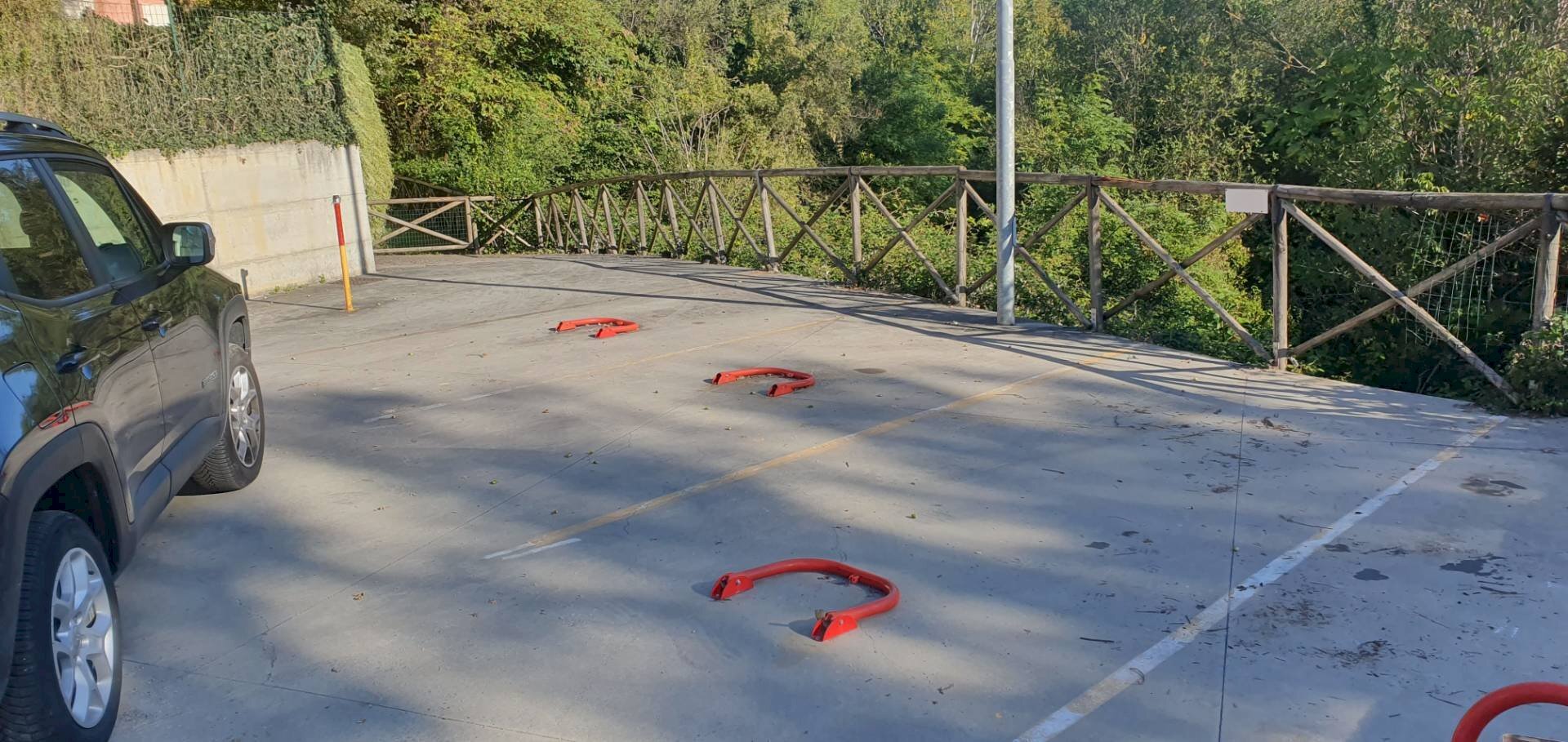 Foto 1 - Box Via Cavalieri di Vittorio Veneto, Teramo - photo 1