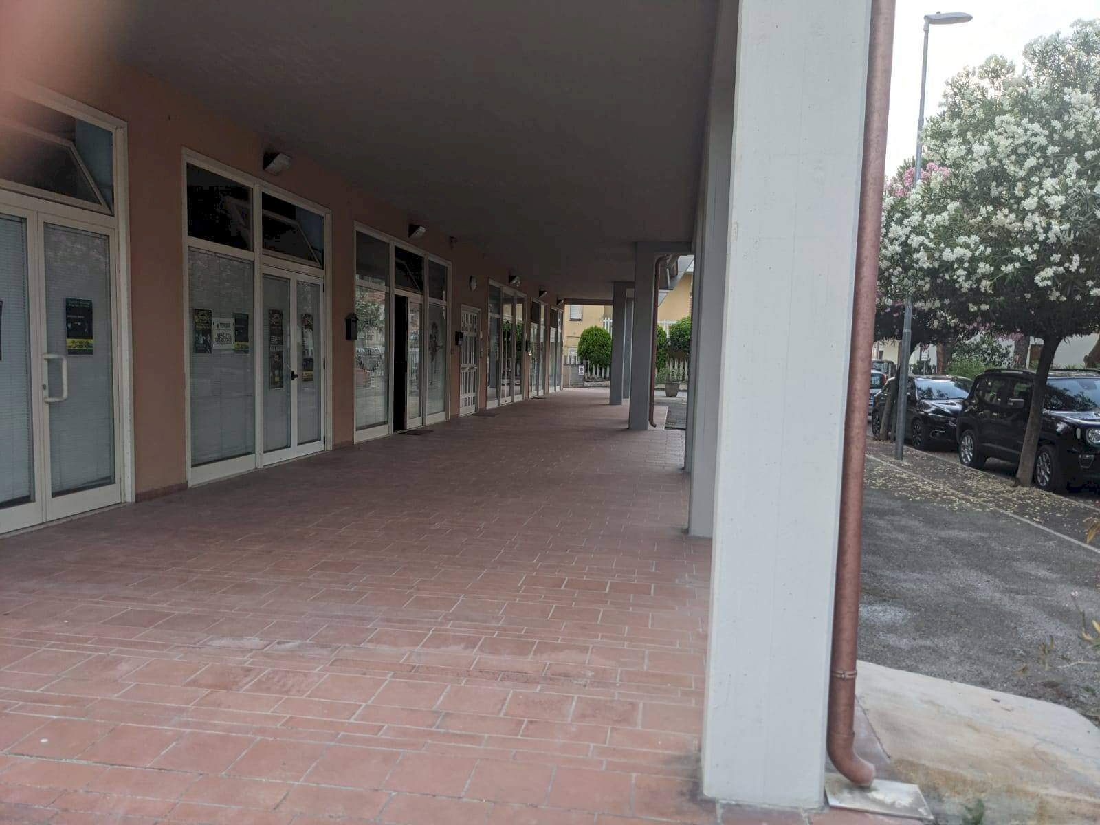 Foto 2 - Locale Commerciale Giulianova - foto 2