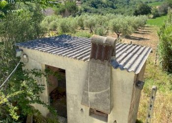 Foto 8 - Rustico via della fonte
 
13, Campli - foto 8