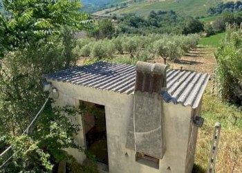 Foto 9 - Rustico via della fonte
 
13, Campli - foto 9