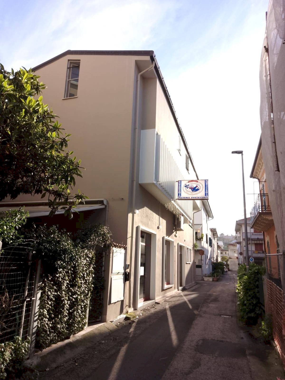 Foto 1 - Stabile - Palazzo via torricelli
 
3, Giulianova - foto 1