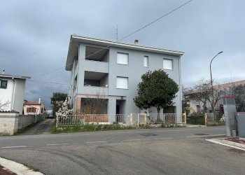 Foto 3 - Four-room apartment nepezzano, Teramo - photo 3