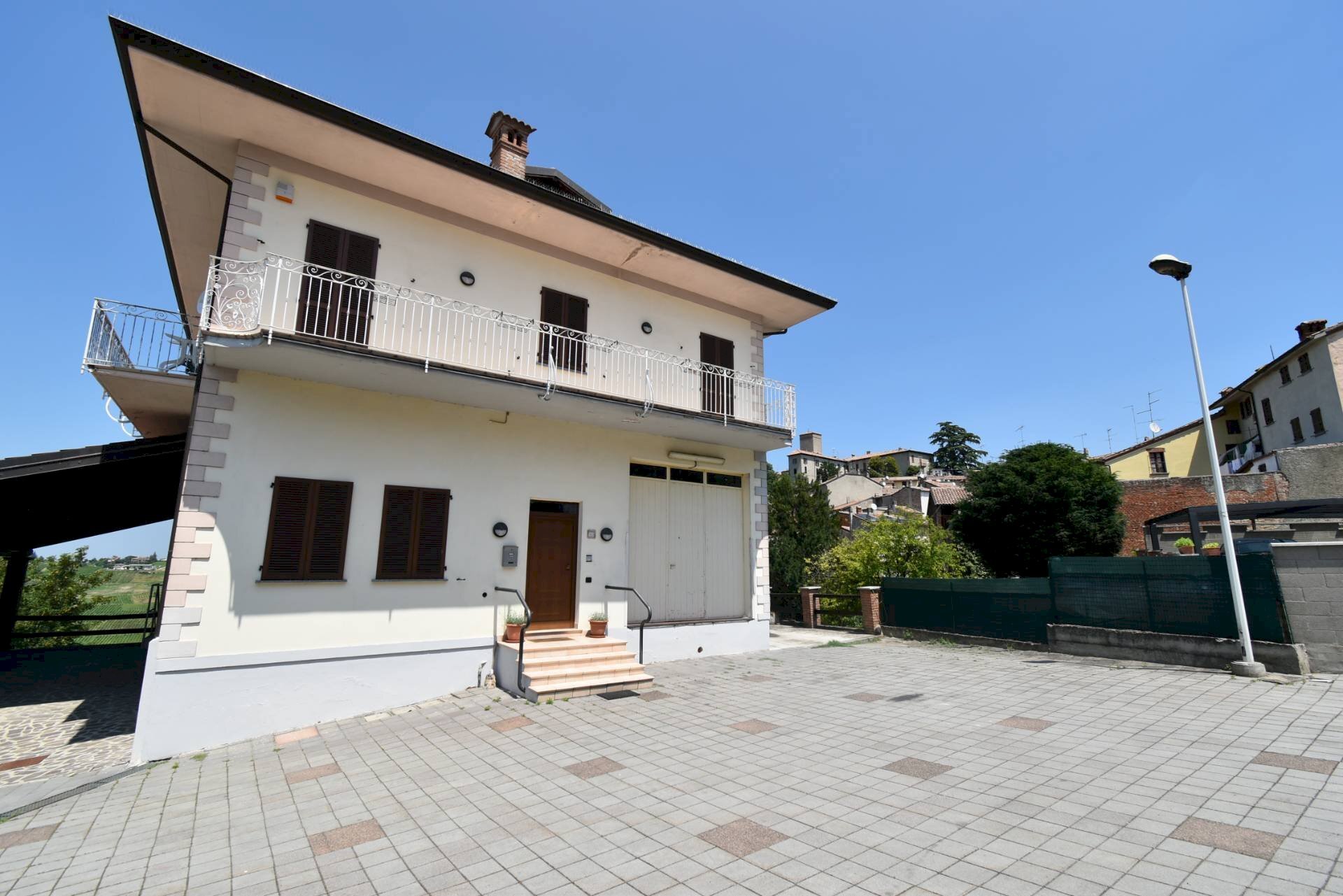 Foto 1 - Farm Roma
 
8, Rovescala - photo 1