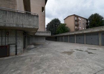 Foto 4 - Box Via Buonarroti
 
35, Bernareggio - foto 4