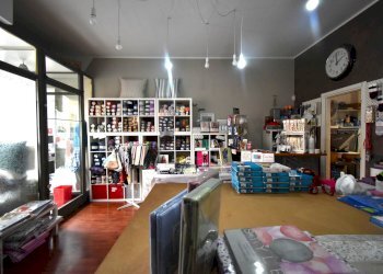 Foto 3 - Locale Commerciale Via san Gervasio
 
4, Bernareggio - foto 3