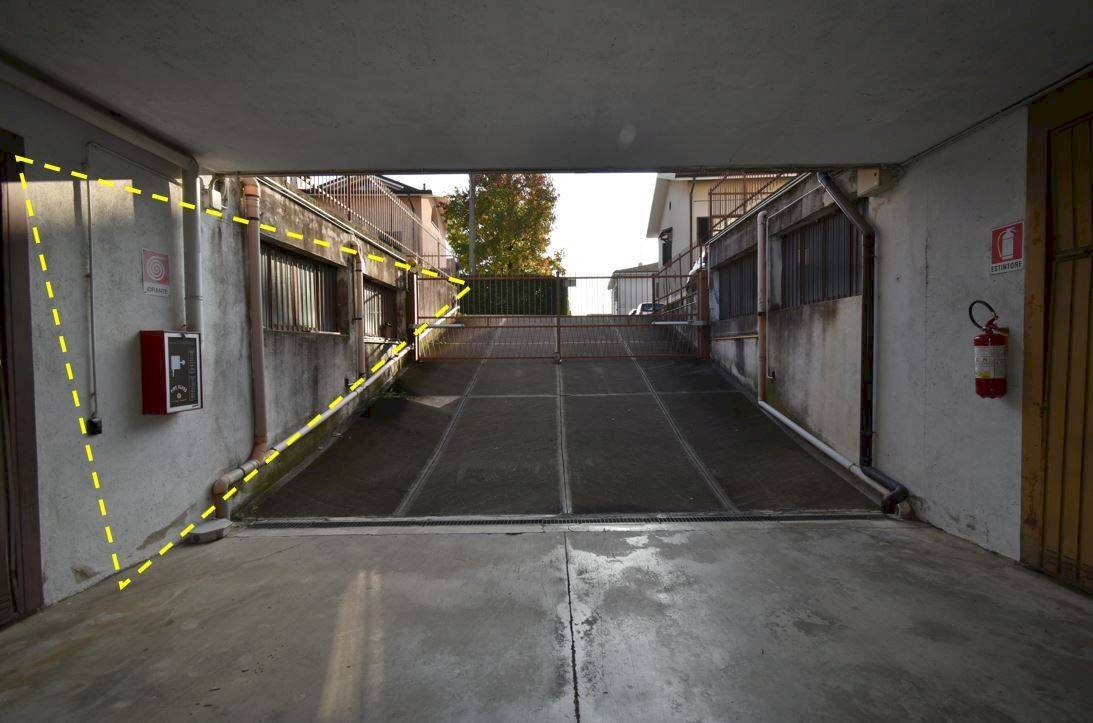 Foto 2 - Magazzino VIA 4 NOVEMBRE
 
3, Verderio - foto 2