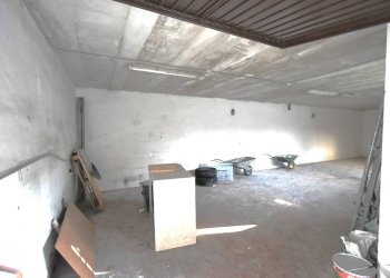 Foto 4 - Magazzino VIA 4 NOVEMBRE
 
3, Verderio - foto 4