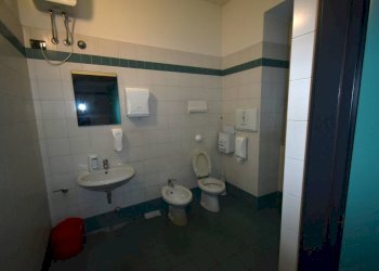 Foto 10 - Locale Commerciale concordia
 
22, Mezzago - foto 10