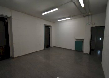 Foto 19 - Locale Commerciale concordia
 
22, Mezzago - foto 19