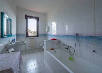 Foto 18 - Casa semi indipendente Emilia
 
7, Bernareggio - foto 18