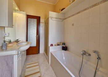 Foto 53 - Villa roma
 
45-47, Bernareggio - photo 53