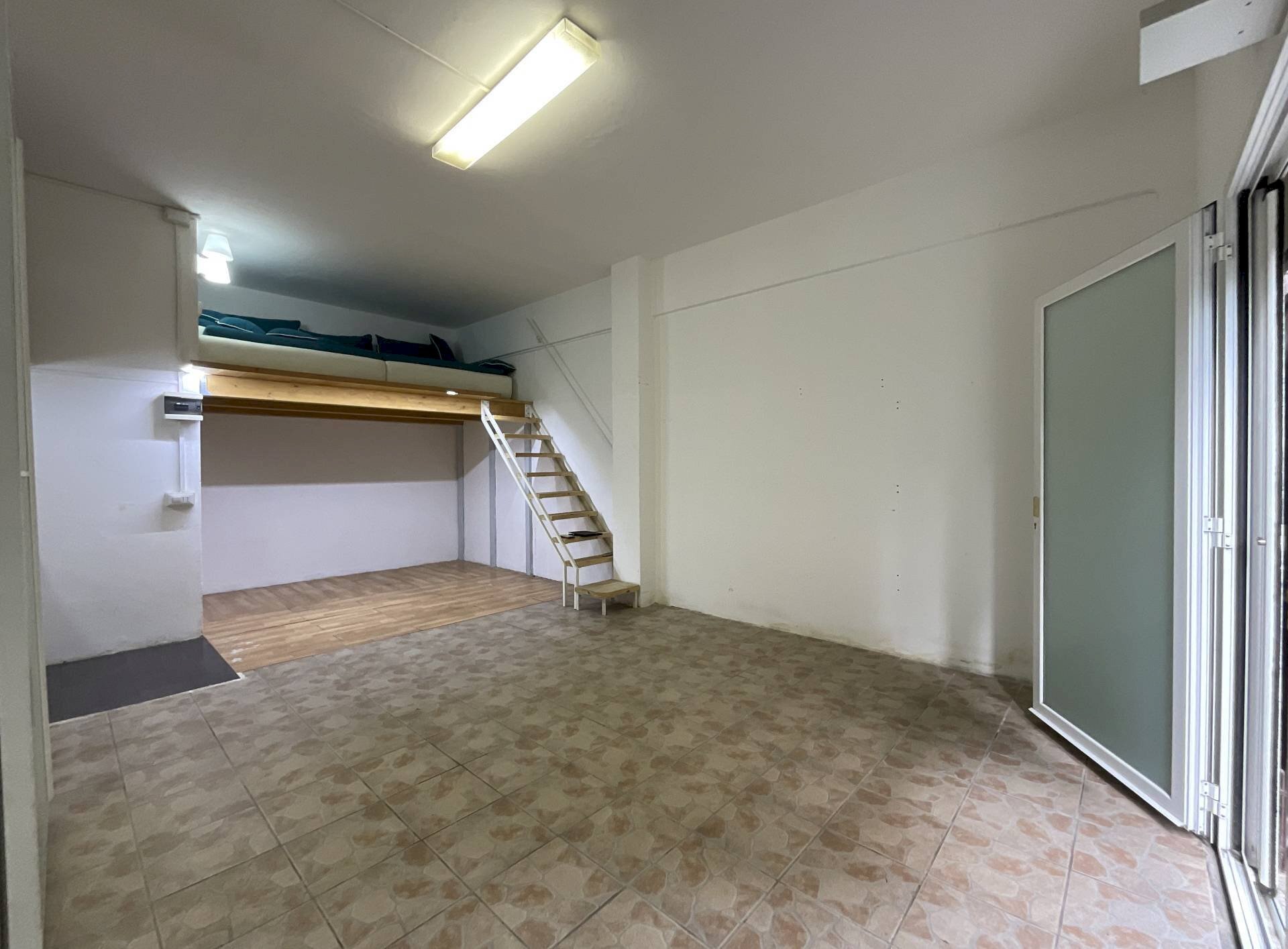 Foto 3 - Magazzino VIA GENOVA
 
15, Savona - foto 3