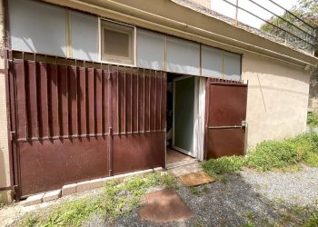 Foto 9 - Magazzino VIA GENOVA
 
15, Savona - foto 9