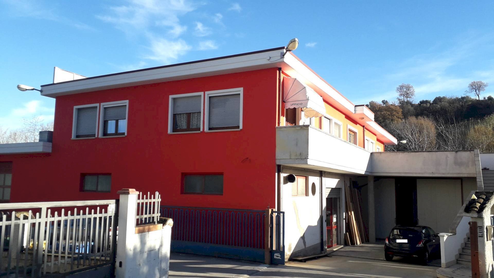 Foto 1 - Capannone Via Ponte Alba
 
38, Manoppello - foto 1