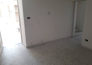 Foto 3 - Casa indipendente Via del Municipio, Serramonacesca - foto 3