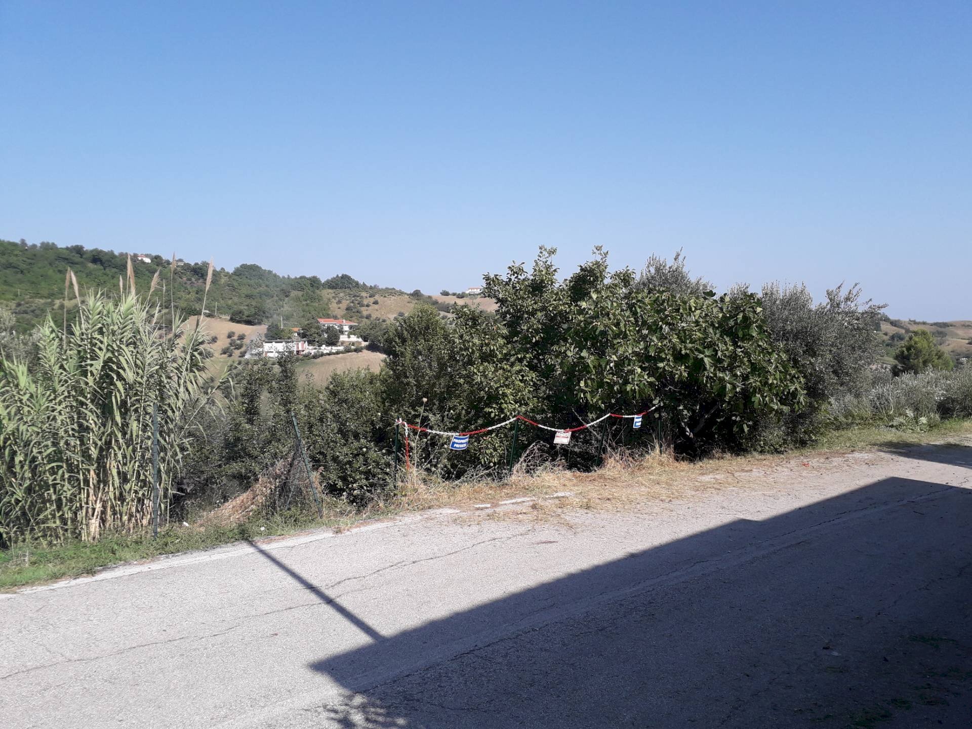 Foto 2 - Agricultural land Via Di Resta, Serramonacesca - photo 2