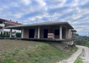 Foto 2 - Casa indipendente Rosciano - foto 2