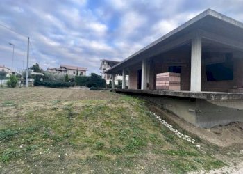 Foto 4 - Casa indipendente Rosciano - foto 4