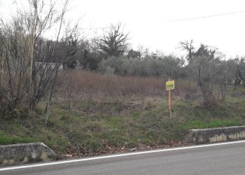 Foto 1 - Terreno edificabile Via Provinciale Manoppello, Lettomanoppello - foto 1