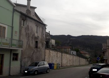 Foto 1 - Casa indipendente Vicolo Via Elcina, Serramonacesca - foto 1