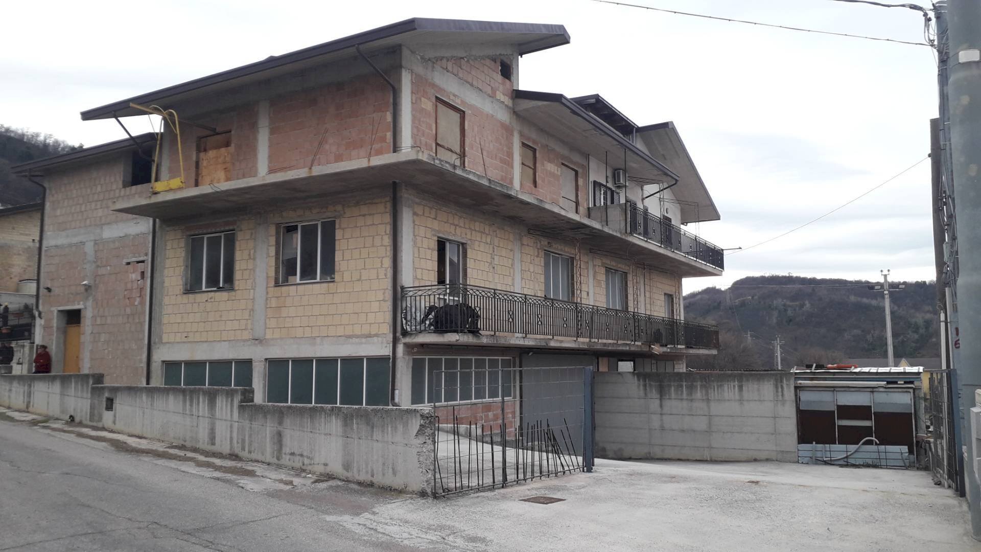 Foto 1 - Casa indipendente Via Statale
 
1, Pretoro - foto 1