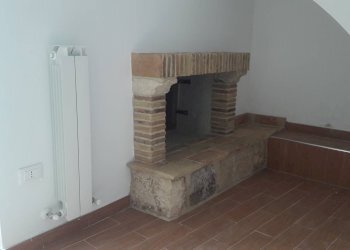 Foto 2 - Casa indipendente Via Silvio Mancini, Serramonacesca - foto 2