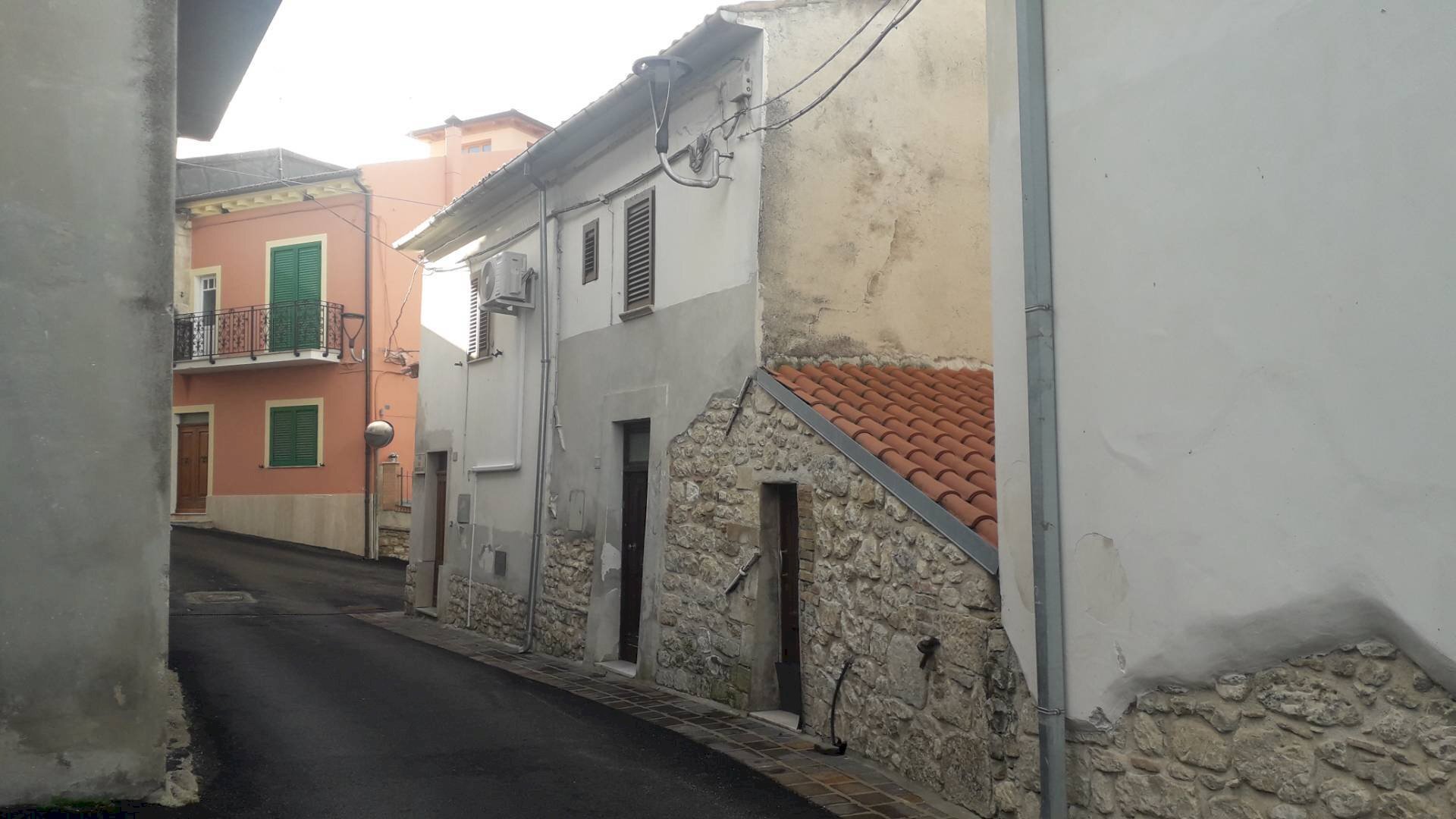 Foto 1 - Casa indipendente Va del Muraglione, Serramonacesca - foto 1