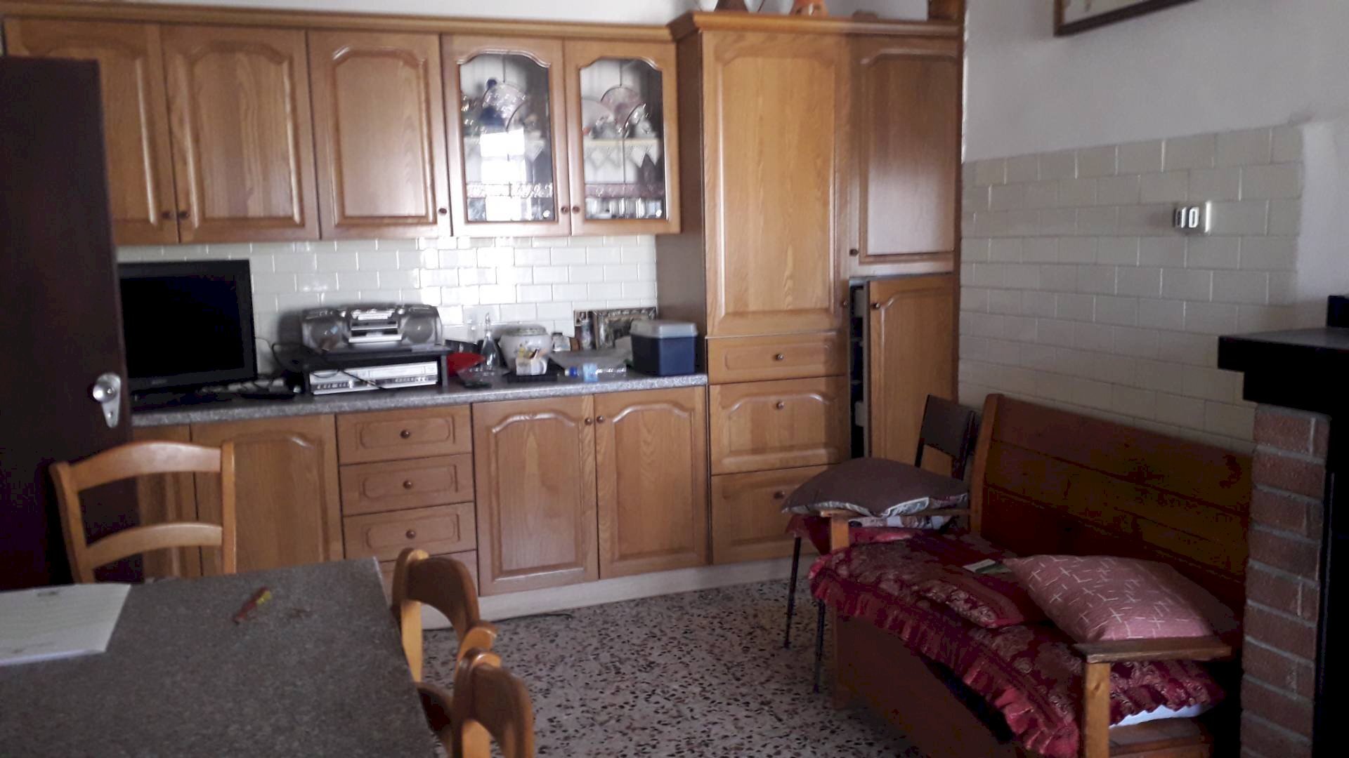 Foto 3 - Casa indipendente Via Fraticelli, Alanno - foto 3