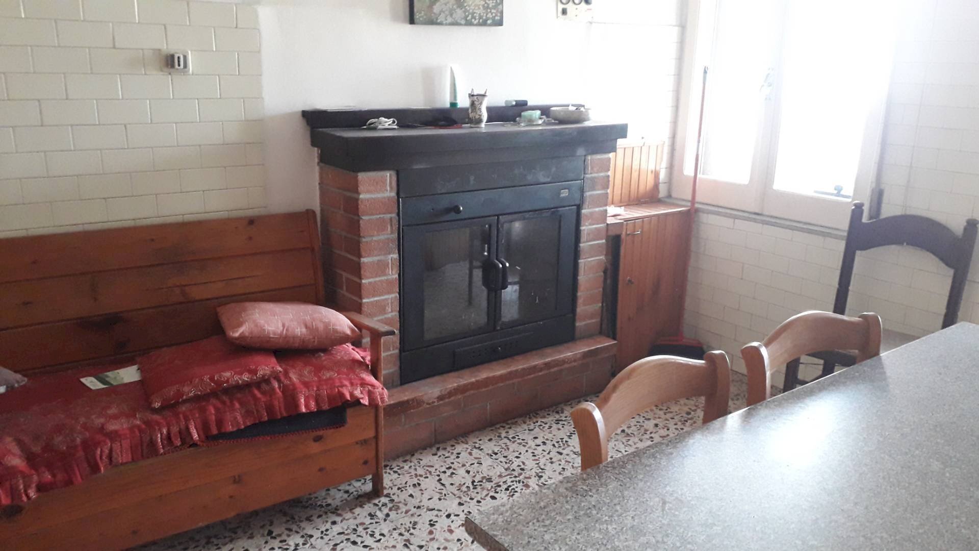 Foto 2 - Casa indipendente Via Fraticelli, Alanno - foto 2