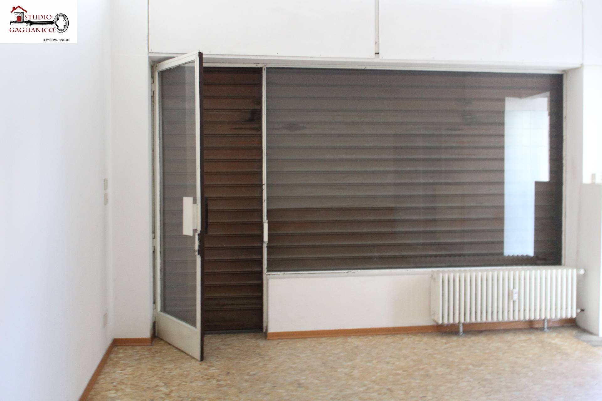 Foto 1 - Commercial Premises Via Isonzo
 
2-4, Gaglianico - photo 1