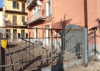 Foto 1 - Commercial Premises Via Italia
 
75, Biella - photo 1