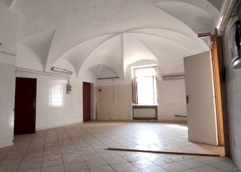 Foto 3 - Commercial Premises Via Italia
 
75, Biella - photo 3