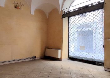 Foto 6 - Commercial Premises Via Italia
 
75, Biella - photo 6