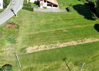 Foto 1 - Terreno edificabile Strada Cantone Masserano e Calaria
 
s.n.c., Biella - foto 1