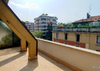 Foto 1 - Quadrilocale Via Andrea Maffei
 
10, Milano - foto 1