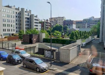 Foto 2 - Quadrilocale Via Andrea Maffei
 
10, Milano - foto 2