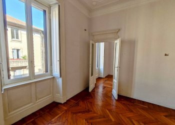 Foto 1 - Quadrilocale Via Spartaco
 
10, Milano - foto 1