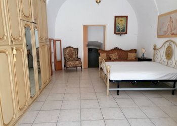 Foto 4 - Casa indipendente Corso Garibaldi, Canosa di Puglia - foto 4