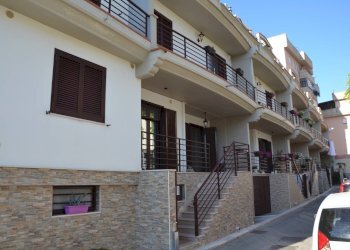 Foto 1 - Villa Viale I Maggio, Canosa di Puglia - foto 1