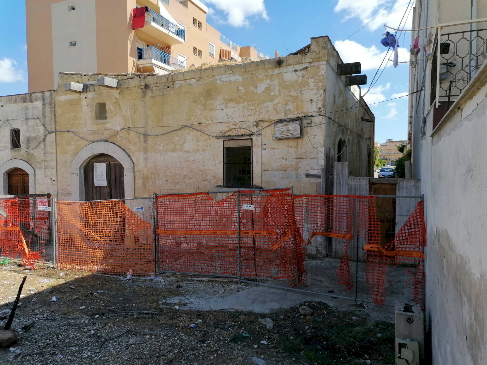 Foto 1 - Casa indipendente viale I Maggio, Canosa di Puglia - foto 1