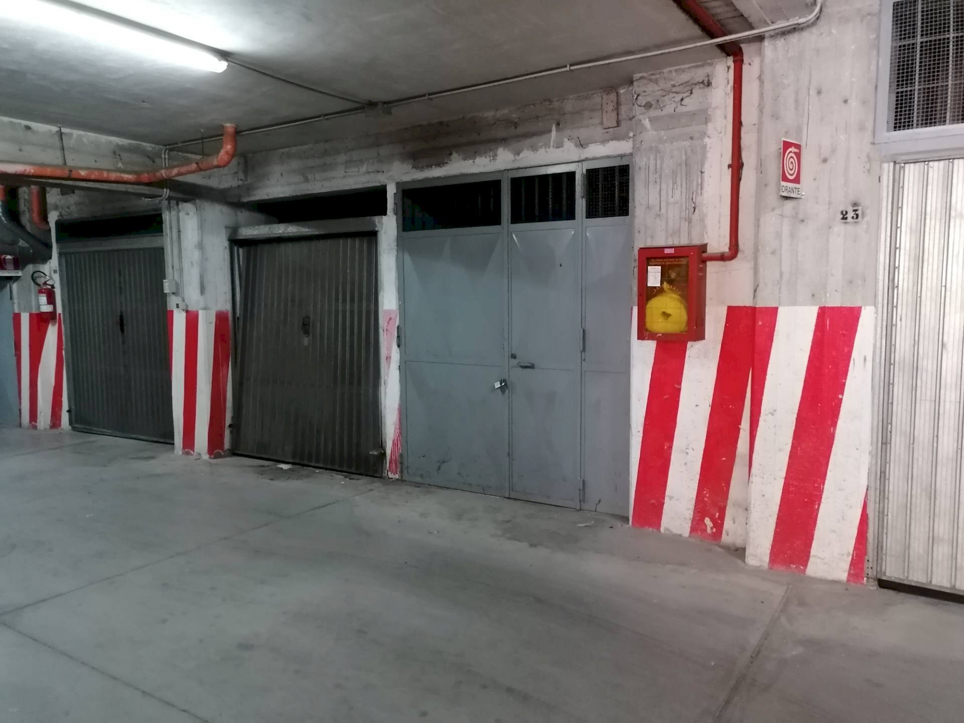 Foto 3 - Box via Redipuglia, Canosa di Puglia - foto 3