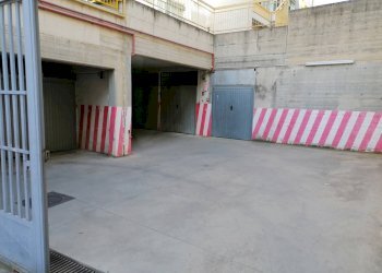 Foto 2 - Box via Redipuglia, Canosa di Puglia - foto 2