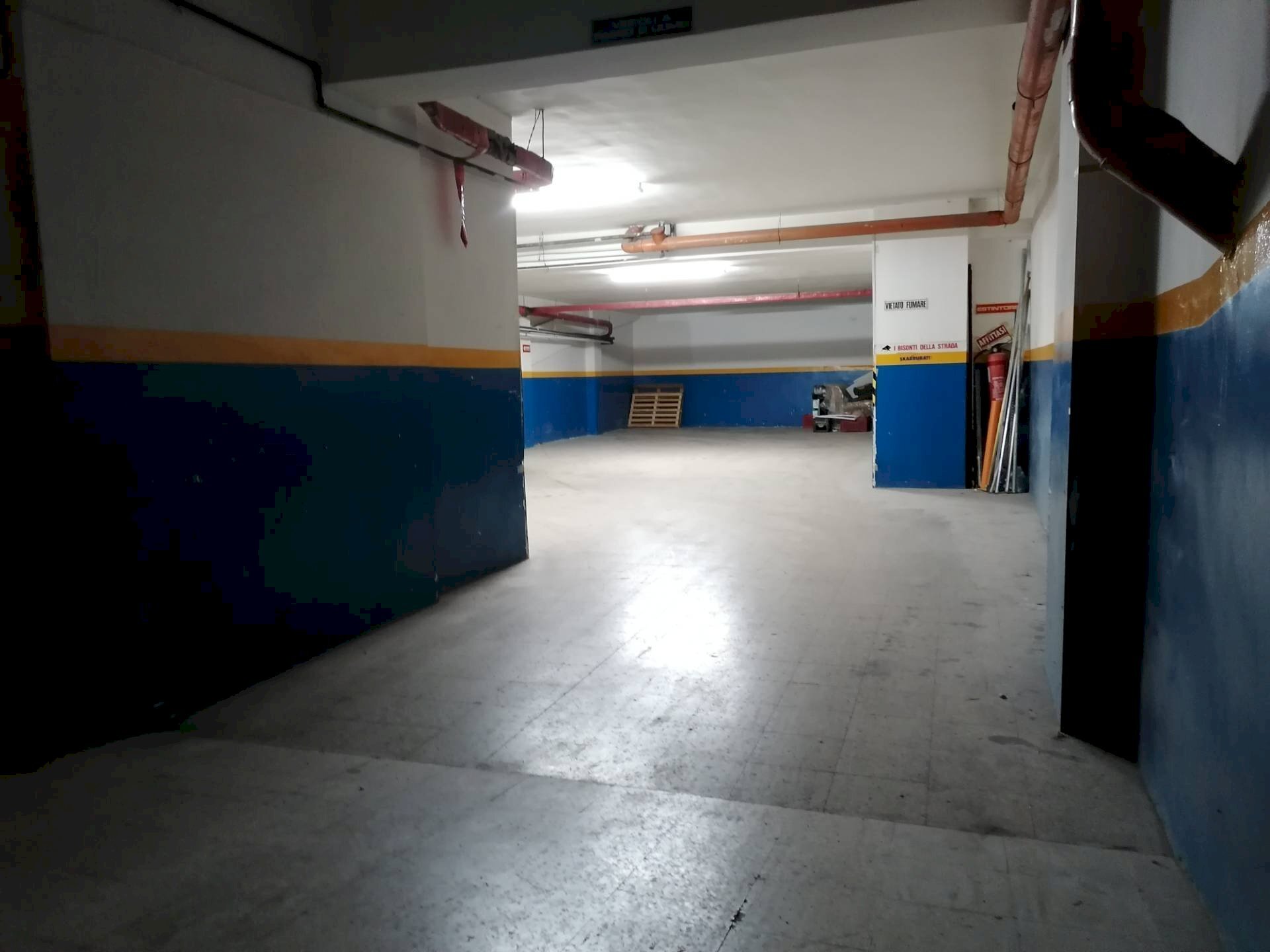 Foto 3 - Magazzino via Omero, Canosa di Puglia - foto 3