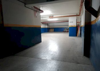 Foto 3 - Magazzino via Omero, Canosa di Puglia - foto 3