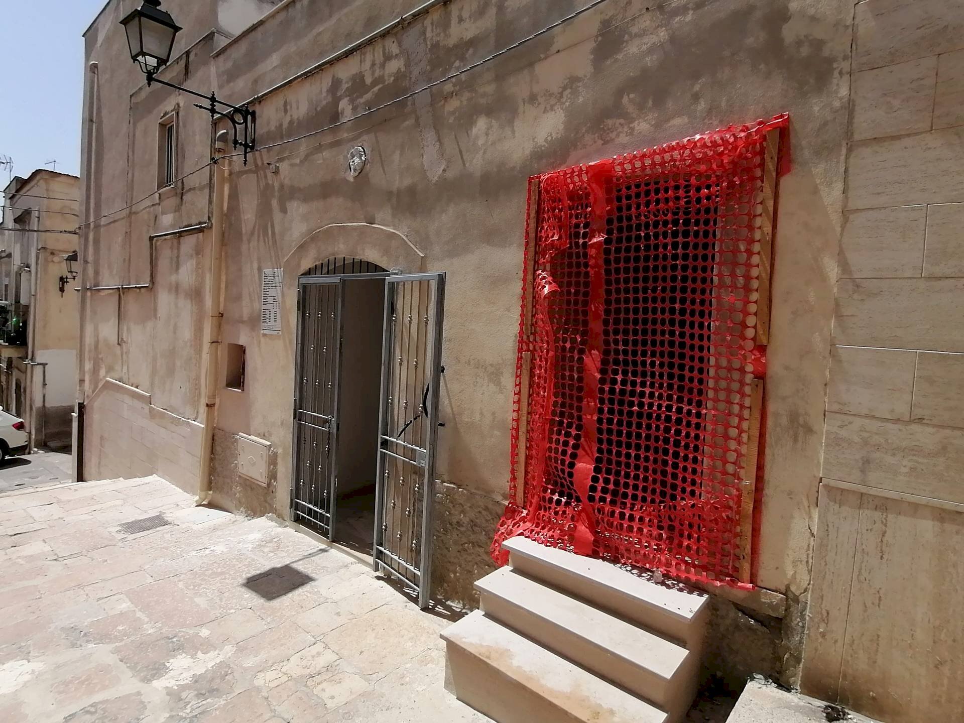 Foto 2 - Casa indipendente via Domenico Cotugno, Canosa di Puglia - foto 2