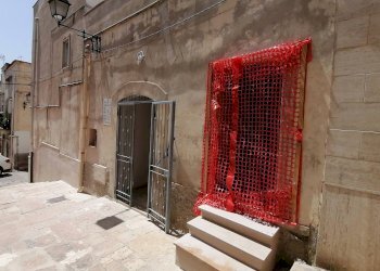 Foto 2 - Casa indipendente via Domenico Cotugno, Canosa di Puglia - foto 2