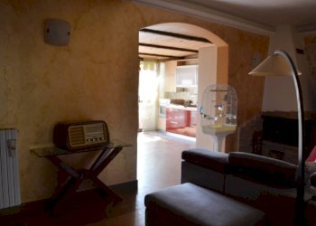 Foto 2 - Casa indipendente via Sassani, Canosa di Puglia - foto 2