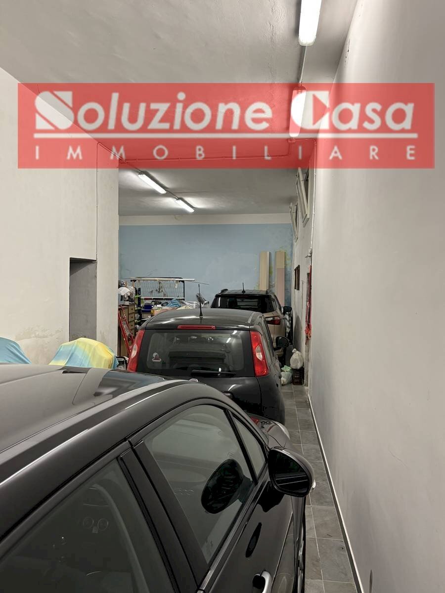 Foto 3 - Box via Marsala
 
27, Canosa di Puglia - foto 3